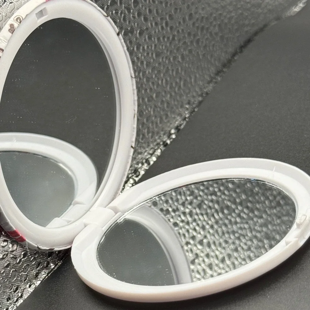 Makeup Kiss Lip‎ Print Compact Mirror Folding Double Sided